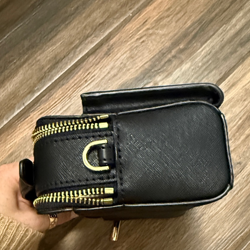 Michael Kors Black and Gold Wristlet - Picture 6 of 7